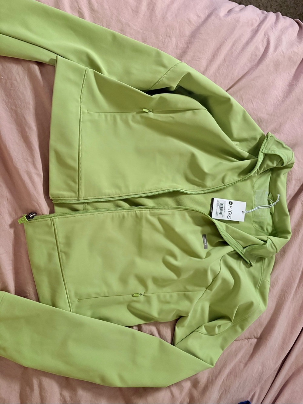 FIGS cropped jacket in Matcha